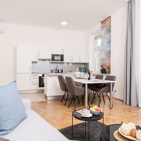 Stadlau Live Apartments Vienna Exterior photo