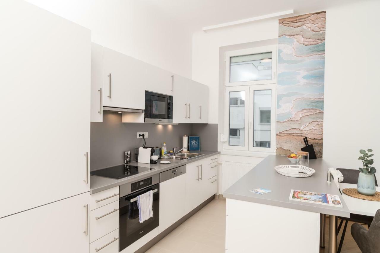 Stadlau Live Apartments Vienna Exterior photo