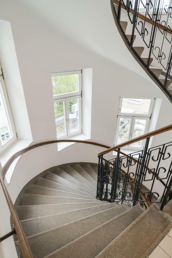 Stadlau Live Apartments Vienna Exterior photo