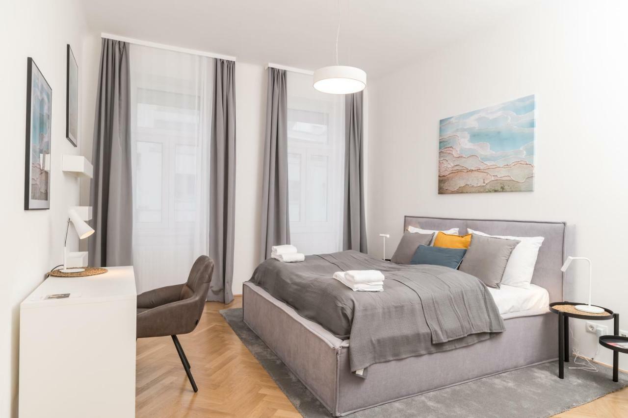 Stadlau Live Apartments Vienna Exterior photo