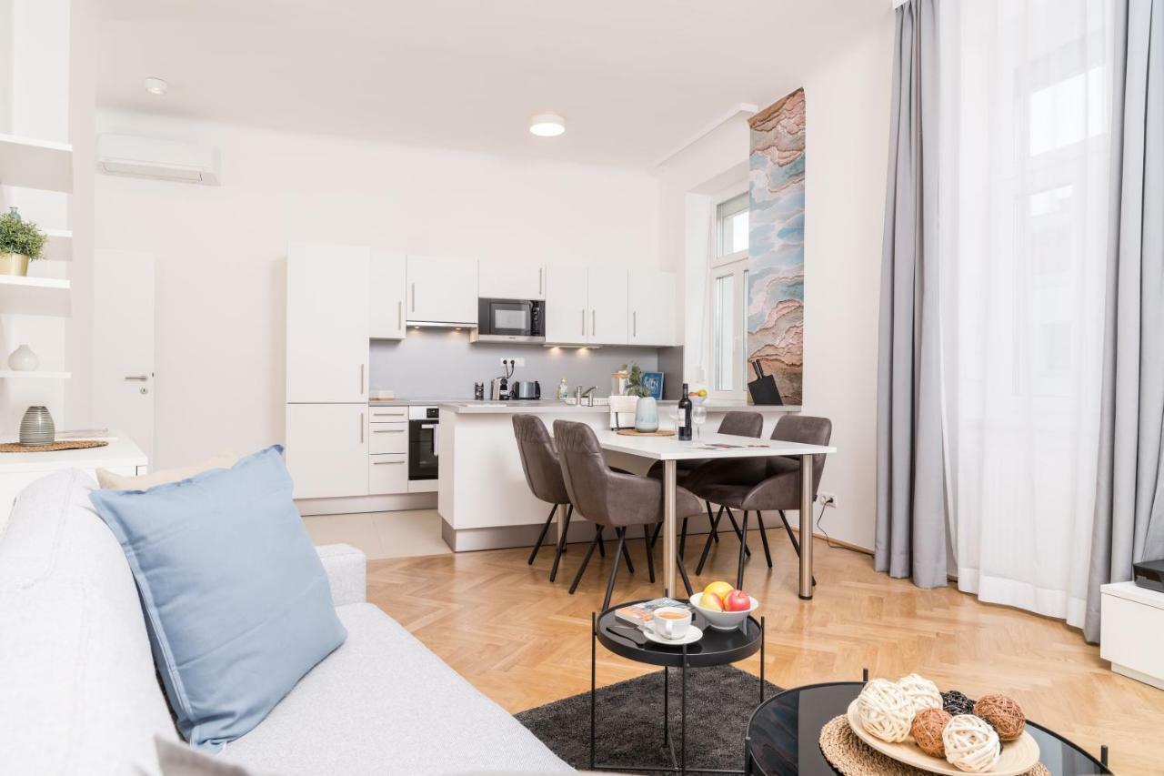 Stadlau Live Apartments Vienna Exterior photo