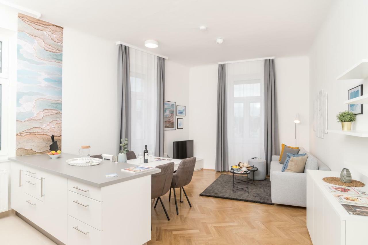 Stadlau Live Apartments Vienna Exterior photo
