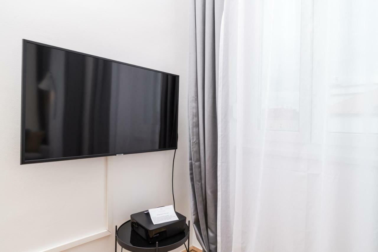 Stadlau Live Apartments Vienna Exterior photo